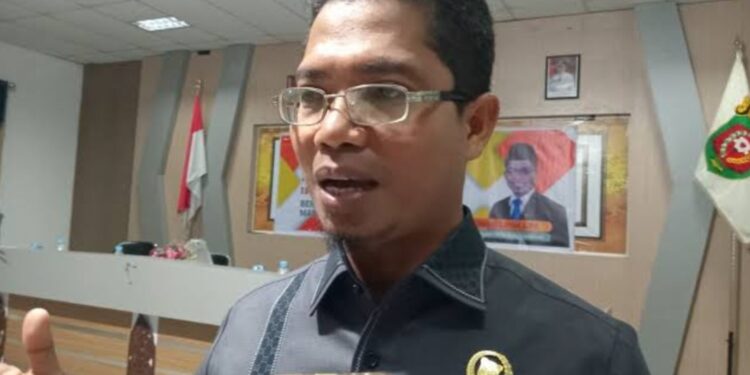 Anggota DPRD Samarinda, Ismail Latisi.