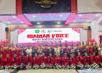 Paduan Suara Pelajar Kukar Berlaga di Singapura, Dilepas Langsung Sekda