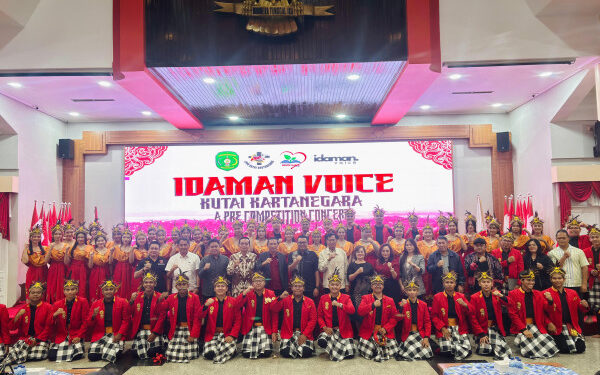 Paduan Suara Pelajar Kukar Berlaga di Singapura, Dilepas Langsung Sekda