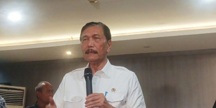 ADB Pangkas Proyeksi Ekonomi RI Jadi 4,9%! Tapi Luhut Malah Beri Pernyataan Mengejutkan, Apa Maksudnya?