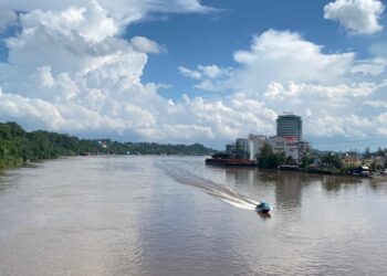 “Langkah Mengejutkan Pemprov Kaltim: Sungai Mahakam Jadi Kunci Redam Banjir Samarinda”