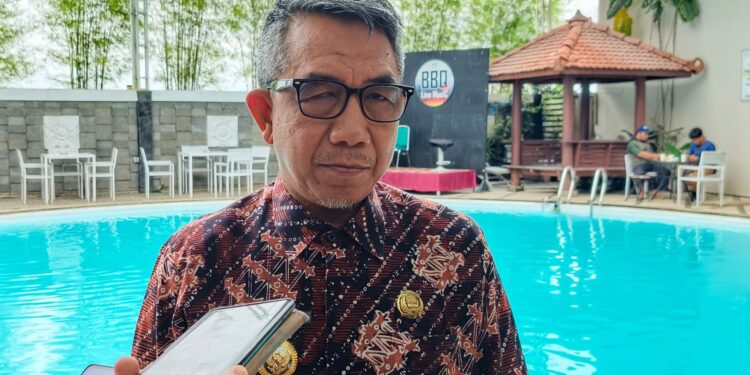 Bupati Ardiansyah Dorong Sinergi PLN–PDAM untuk Ciptakan Desa Mandiri Energi