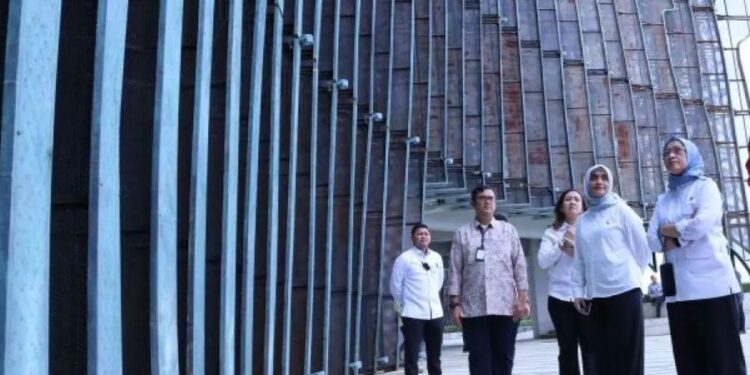 Tinjau IKN, Menteri PANRB: Rusun ASN Siap Usung Konsep Smart Home.