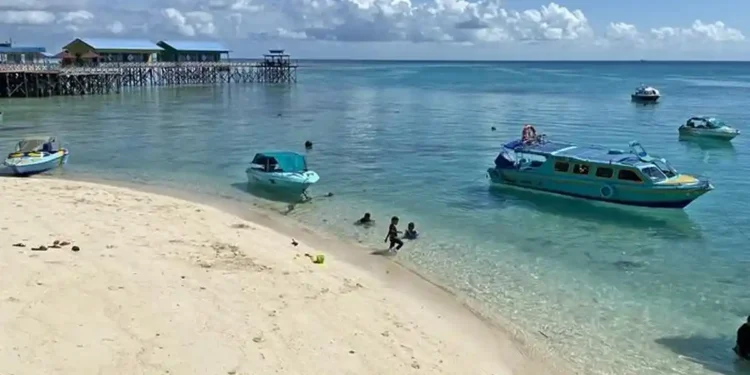 ​”Berau Perbaiki 170 Km Jalan: Wisata Maju, Daerah Terpencil Terhubung!”