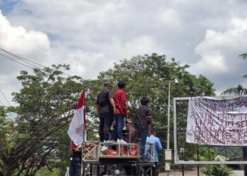 “Pers Disorot, Wartawan Dapat Intimidasi di Kantor Gubernur Kaltim—Organisasi Media Angkat Suara”