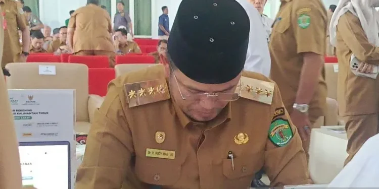 Gubernur Kaltim Rogoh Kocek Pribadi Biayai Perabot Rumah Jabatan Usai Tuai Sorotan Publik