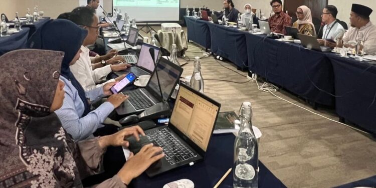 Menjelang Aksi Massa 21 April, Pengamanan Berlapis di Kantor Gubernur Kaltim Disorot PusHAM-MT Unmul