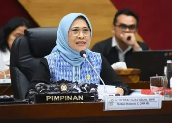 DPR Soroti Kebijakan Kemendiktisaintek: Evaluasi Prodi Jangan Sekadar Ikuti Arus